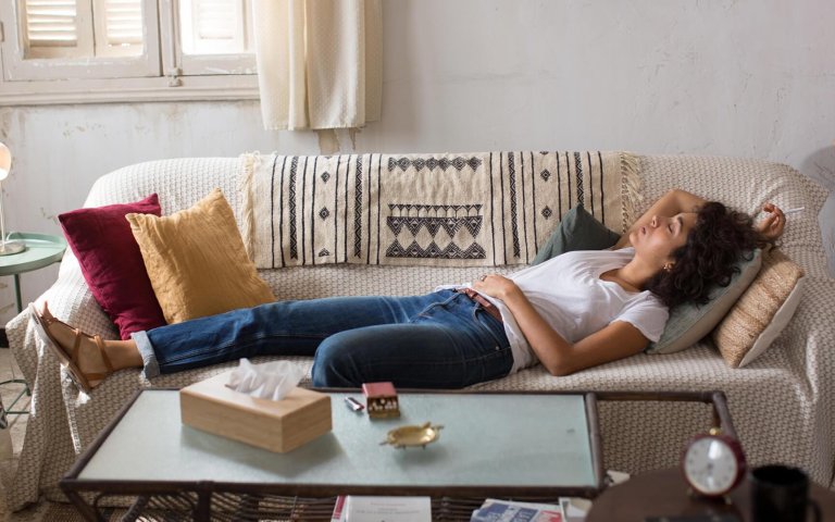 Auf der Couch in Tunis